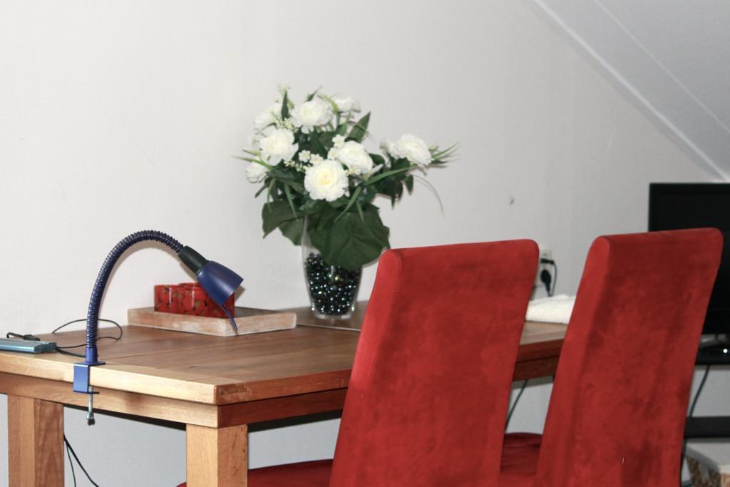Manege Sanninghoeve B&B Oudega  Oda fotoğraf